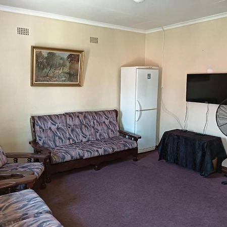 Mumo Lodge Badplaas Kültér fotó